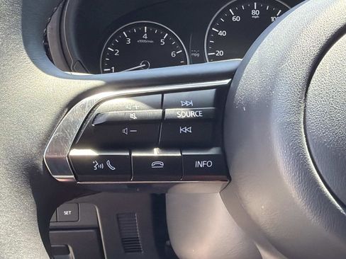 Used 2026 MAZDA MAZDA3 2.5 S Hatchback w/ Premium Pkg FWD image 9