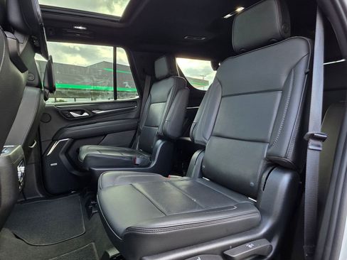 Used 2021 GMC Yukon Denali w/ LPO, Illumination Package AWD/4WD image 25