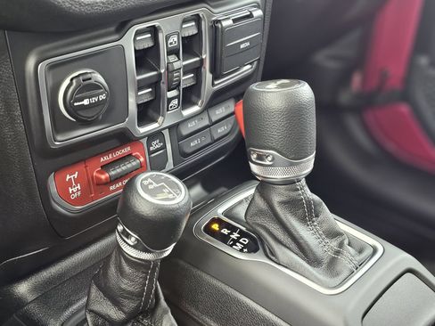 New 2026 Jeep Wrangler Unlimited Sport AWD/4WD image 23