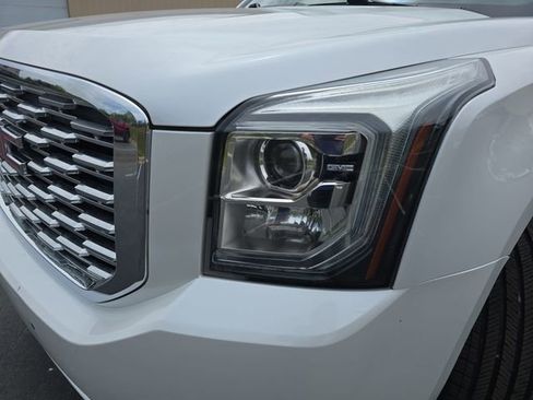 Used 2018 GMC Yukon XL Denali w/ Denali Ultimate Package AWD/4WD image 35