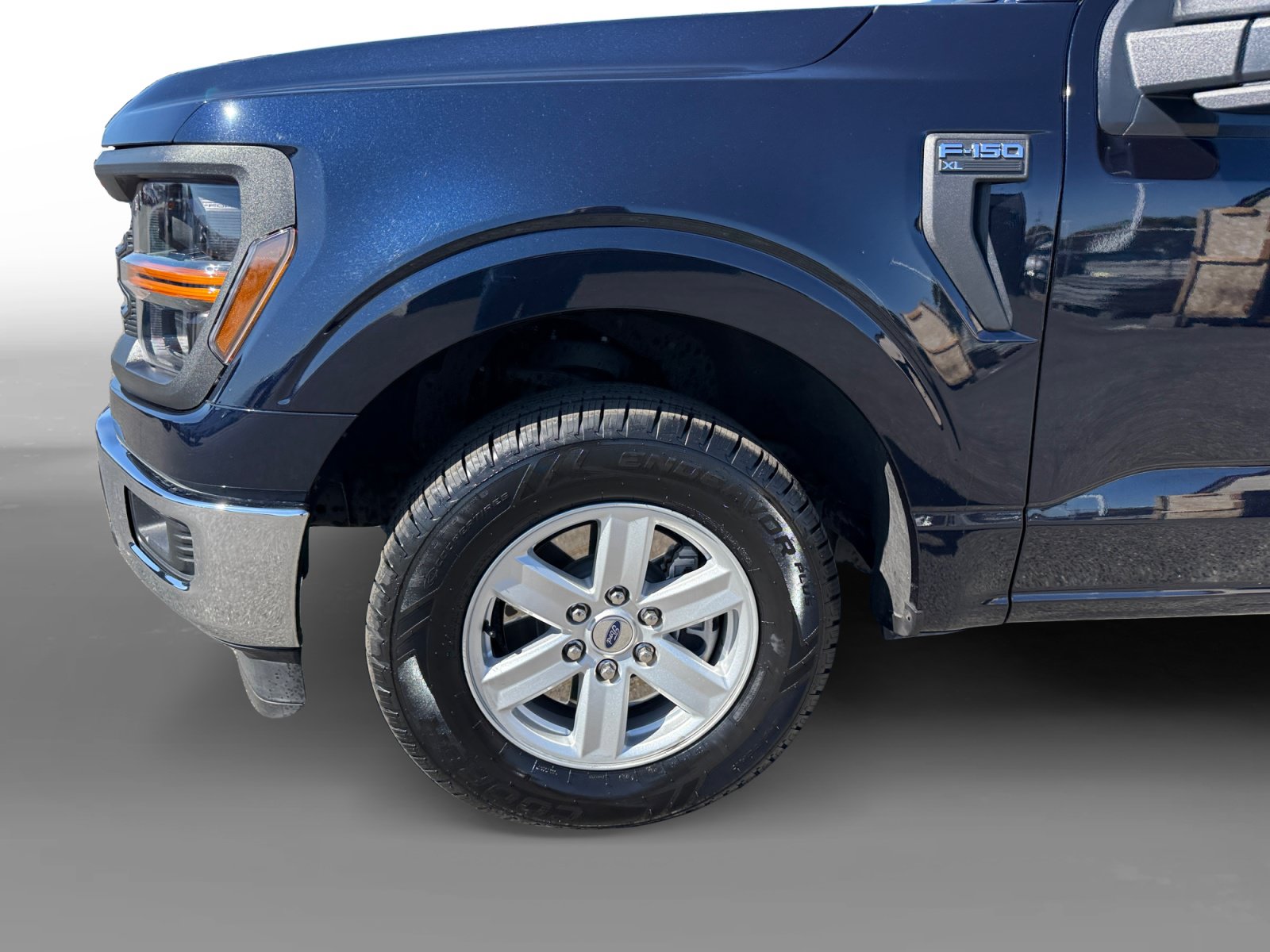 Used 2024 Ford F150 XL w/ Equipment Group 103A High RWD image 9