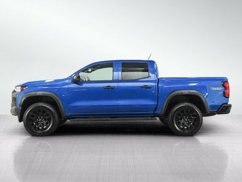 Used 2023 Chevrolet Colorado Trail Boss w/ Advanced Trailering Package AWD/4WD image 2