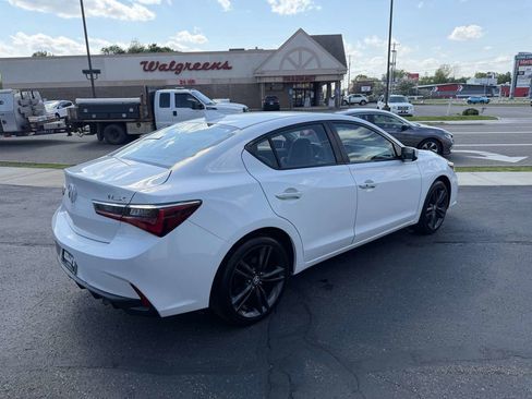 Used 2019 Acura ILX FWD image 5