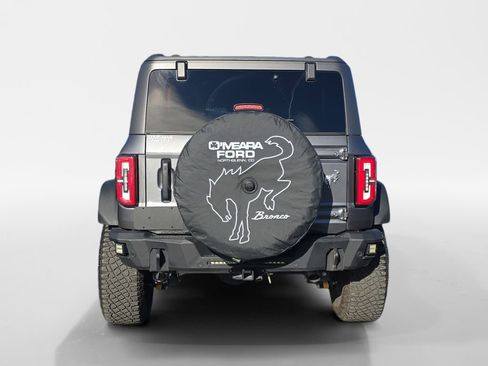 Used 2023 Ford Bronco Everglades image 4