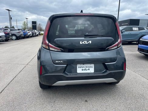 Used 2025 Kia Soul LX w/ LX Technology Package image 6