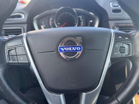 Used 2015 Volvo XC70 T6 image 15