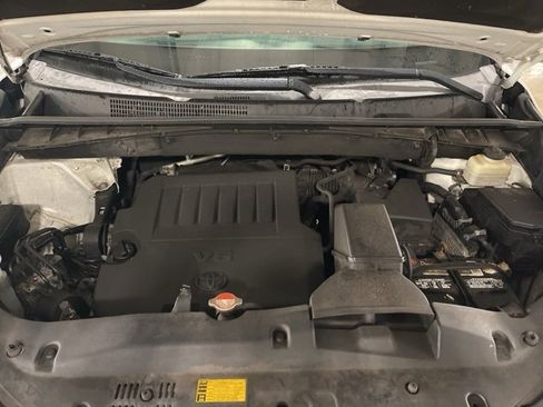 Used 2015 Toyota Highlander XLE image 4