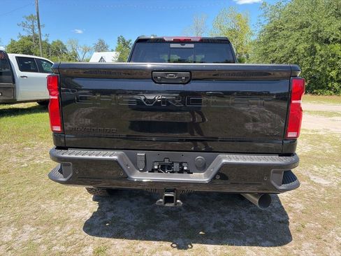 New 2026 Chevrolet Silverado 2500 LTZ w/ LTZ Plus Package AWD/4WD image 6