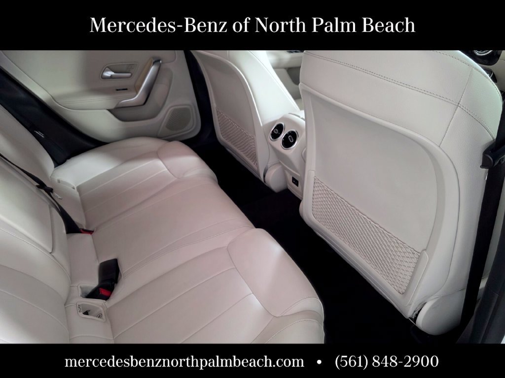 Used 2021 Mercedes-Benz CLA 250 image 24