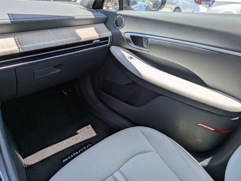 New 2026 Hyundai Sonata SEL FWD image 15