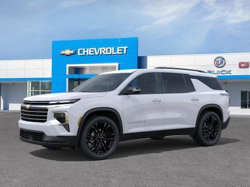 New 2026 Chevrolet Traverse LT w/ Driver Confidence Package image 24