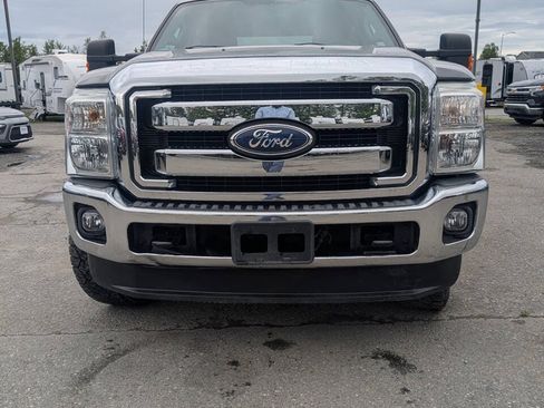 Used 2012 Ford F250 XLT AWD/4WD image 3