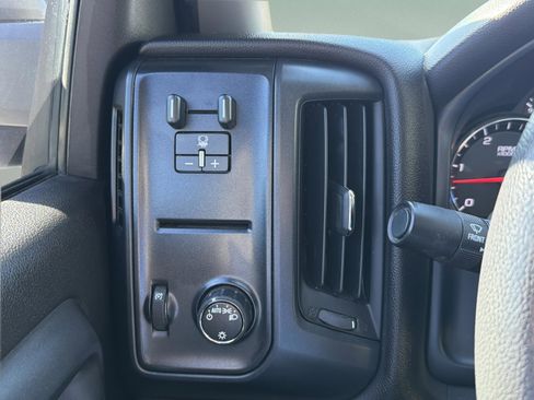 Used 2016 Chevrolet Silverado 2500 W/T w/ WT Convenience Package image 17