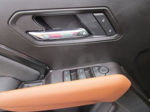 New 2026 GMC Canyon AT4 image 24