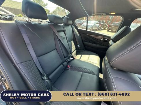 Used 2017 INFINITI Q50 Red Sport 400 AWD/4WD image 19