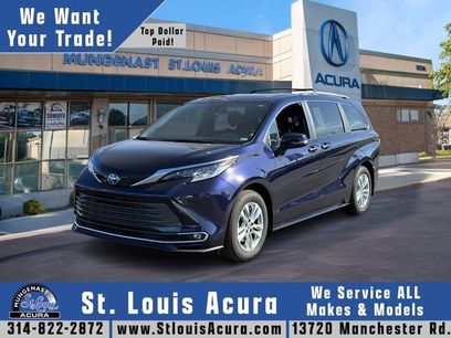 Used 2025 Toyota Sienna Limited