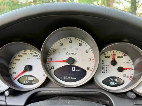 Used 2007 Porsche 911 Turbo AWD/4WD image 22