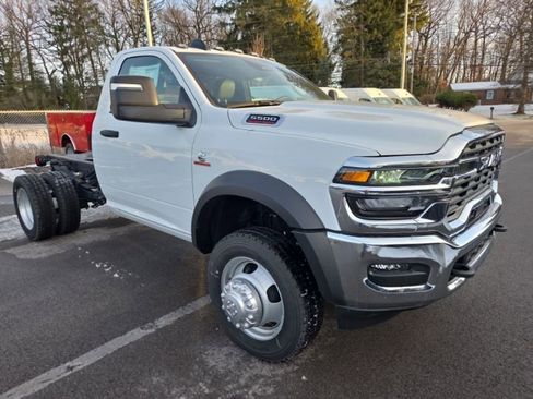 New 2025 RAM 5500 Tradesman image 3