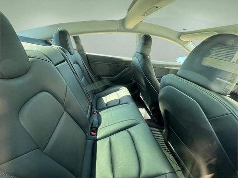Used 2023 Tesla Model 3 Standard Range RWD image 13