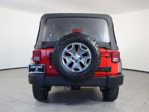 Used 2017 Jeep Wrangler Unlimited Sport w/ Max Tow Package image 10