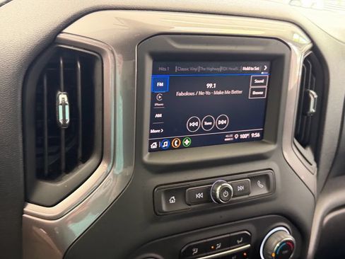 Used 2023 Chevrolet Silverado 1500 Custom RWD image 20