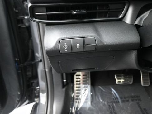New 2026 Hyundai Elantra SEL Sport Premium FWD image 17