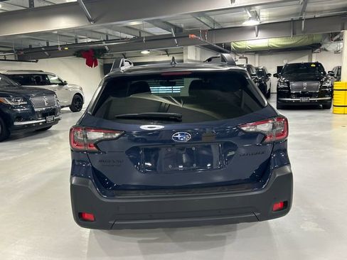 Certified 2023 Subaru Outback Onyx Edition image 3