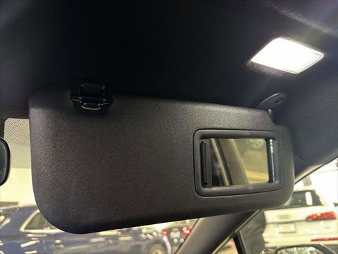 Used 2023 Toyota Corolla SE image 38