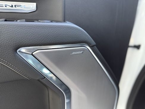 Used 2024 GMC Sierra 1500 Denali w/ Denali Reserve Package image 8