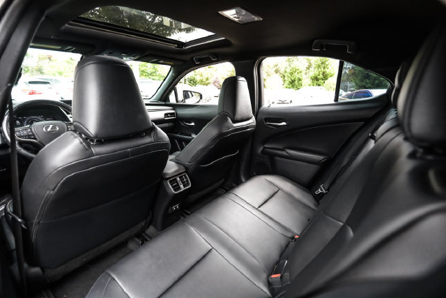 Used 2020 Lexus UX 250h w/ Premium Package AWD/4WD image 73