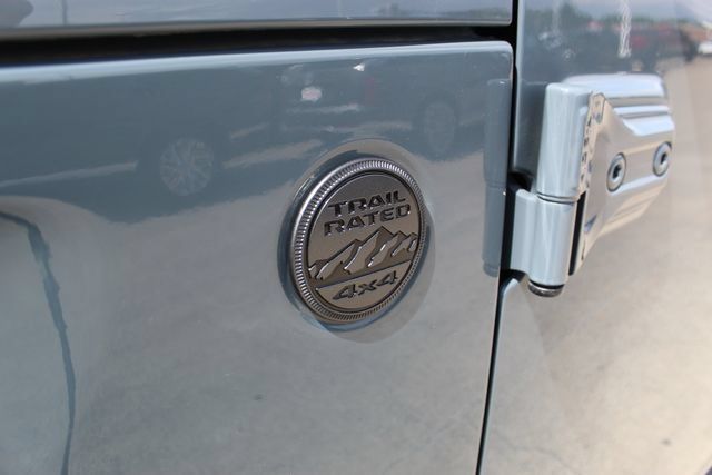 Used 2024 Jeep Wrangler Unlimited Sport AWD/4WD image 8