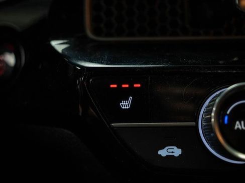 Used 2022 Honda Civic EX-L image 21