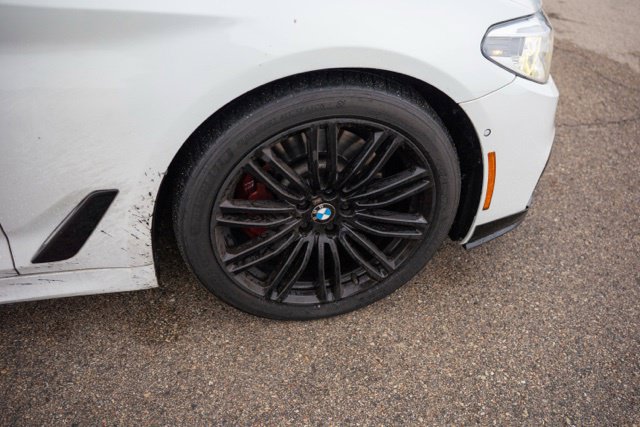 Used 2017 BMW 540i RWD image 9