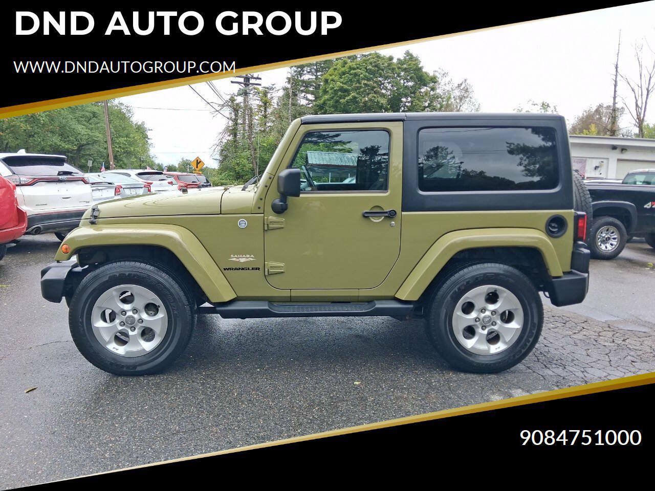 Used 2013 Jeep Wrangler Sahara w/ Connectivity Group AWD/4WD image 1