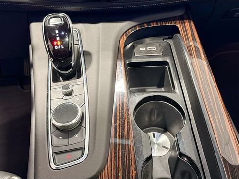 Used 2023 Cadillac Escalade Premium Luxury w/ Performance Package AWD/4WD image 16