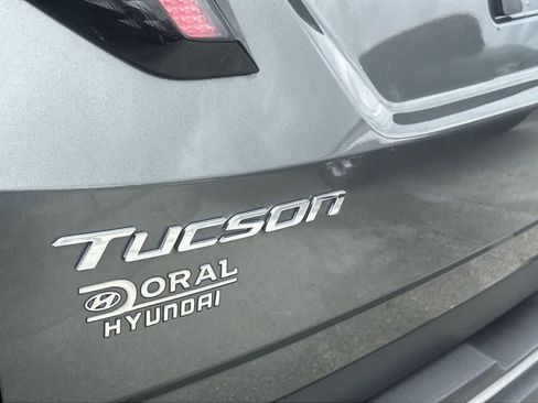Used 2023 Hyundai Tucson SEL FWD image 11