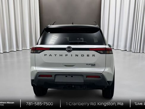 New 2026 Nissan Pathfinder Platinum AWD/4WD image 6