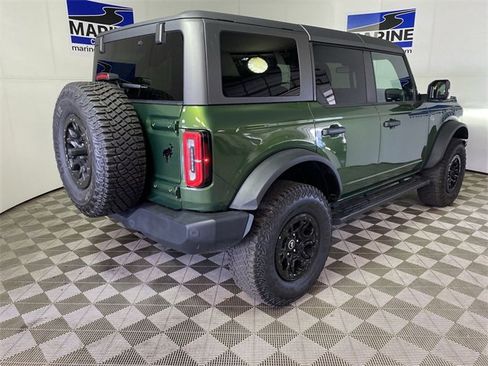 Used 2023 Ford Bronco Wildtrak image 16