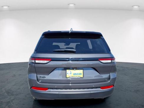 New 2026 Jeep Grand Cherokee Limited AWD/4WD image 8