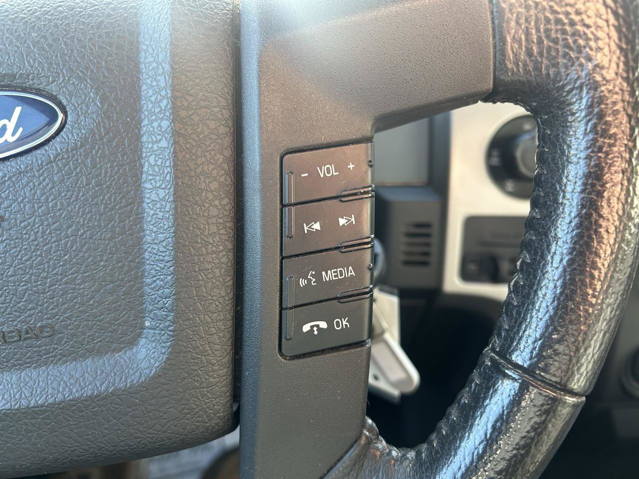 Used 2013 Ford F150 XLT w/ Luxury Equipment Group AWD/4WD image 20