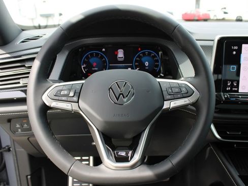 New 2026 Volkswagen Atlas Cross Sport SEL R-Line AWD/4WD image 11