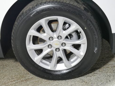 Used 2021 Chevrolet Equinox LT image 15