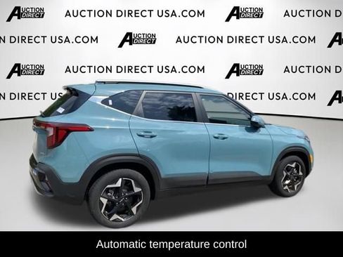 Used 2024 Kia Seltos EX AWD/4WD image 5
