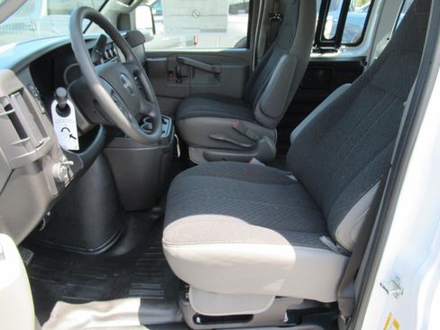 New 2026 GMC Savana 2500 w/ Safety Package RWD image 15