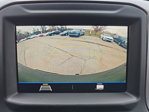 Used 2020 Chevrolet Silverado 1500 Custom w/ Custom Value Package image 20