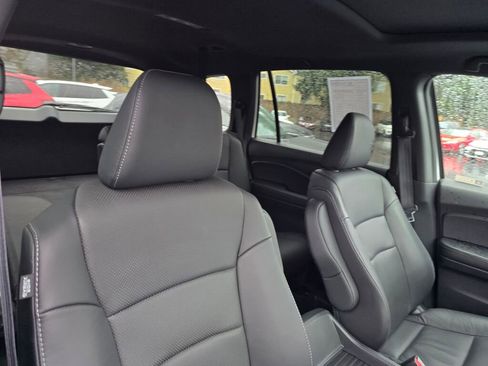 Certified 2023 Honda Passport EX-L image 16