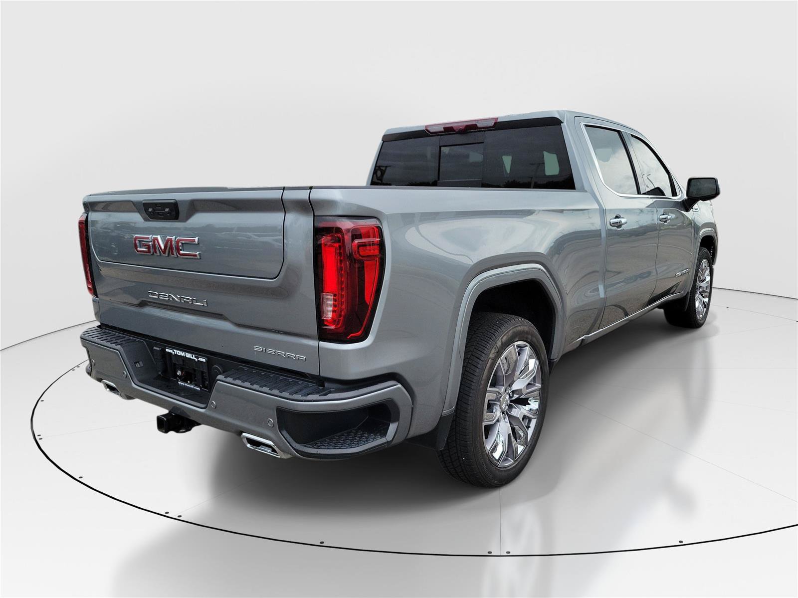 Used 2024 GMC Sierra 1500 Denali w/ Denali Reserve Package AWD/4WD image 4