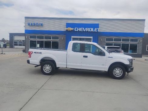 Used 2017 Ford F150 XL w/ Equipment Group 101A Mid AWD/4WD image 7