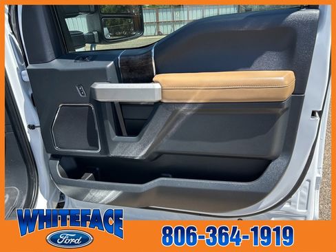 Used 2022 Ford F250 Lariat w/ Lariat Value Package image 44