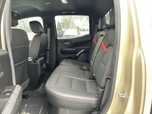 Used 2023 Chevrolet Colorado Z71 w/ Z71 Convenience Package 2 image 25